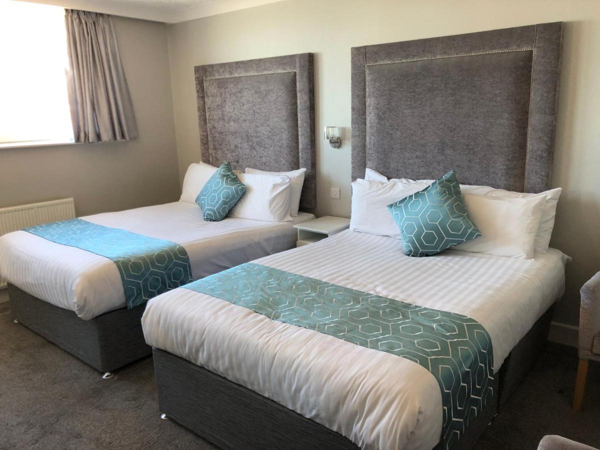 Park House 3*